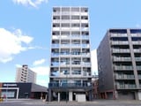 ラディア近代美術館前