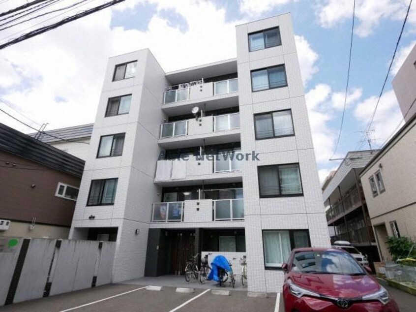  nid・sud　ニスード