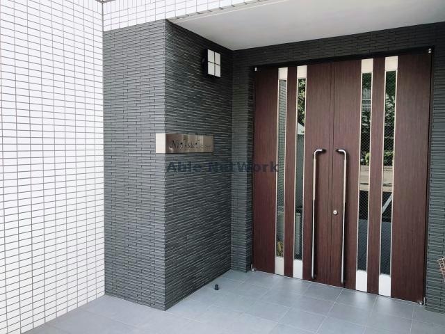  nid・sud　ニスード