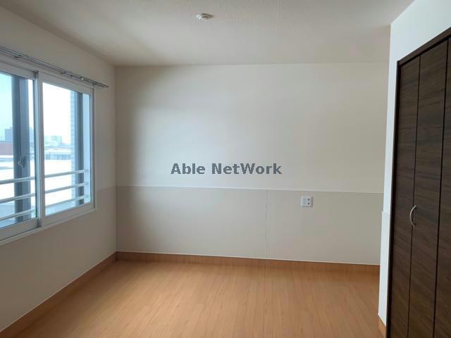  nid・sud　ニスード