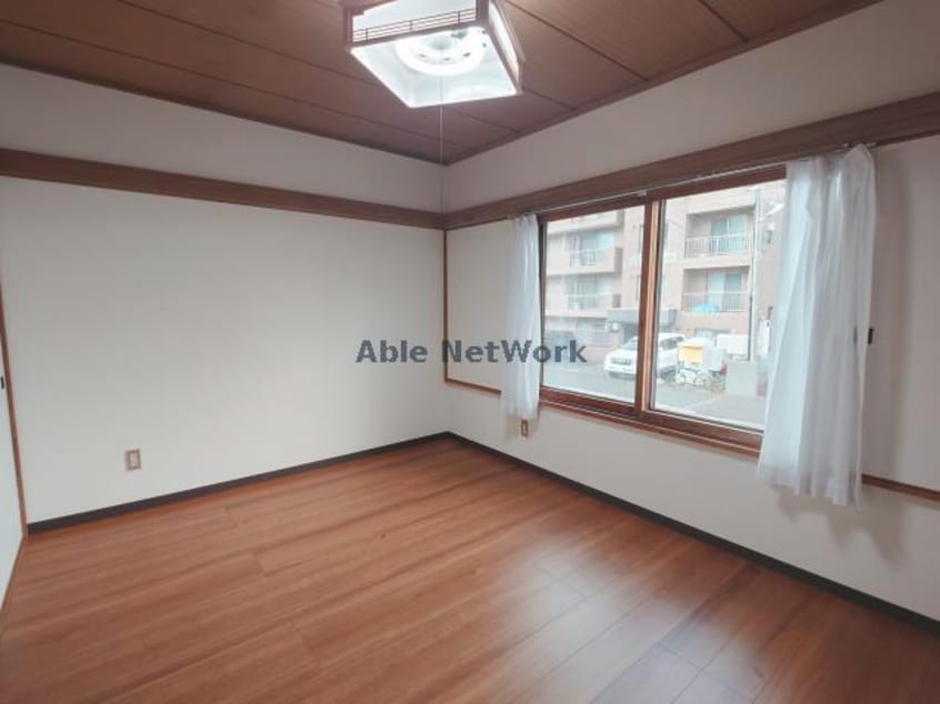  北区北19条西3丁目　賃貸戸建て