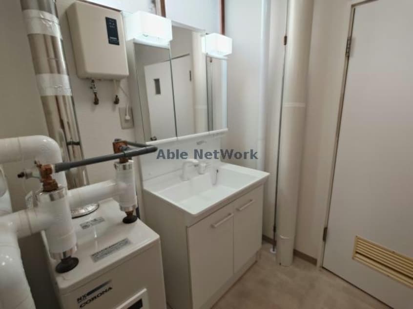  北区北19条西3丁目　賃貸戸建て