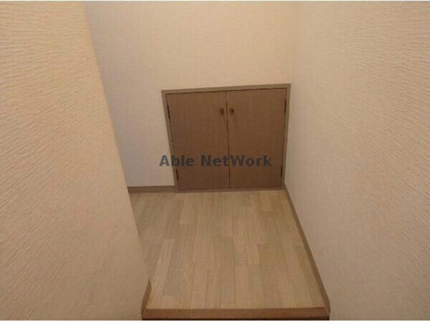  ハイウッドフラット