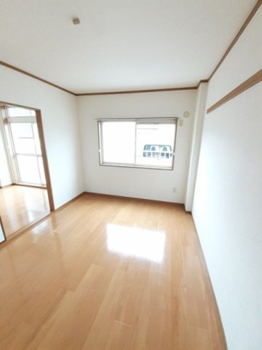  エルディムナガヤマ