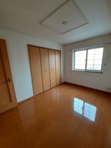  サン　グレイスＢ