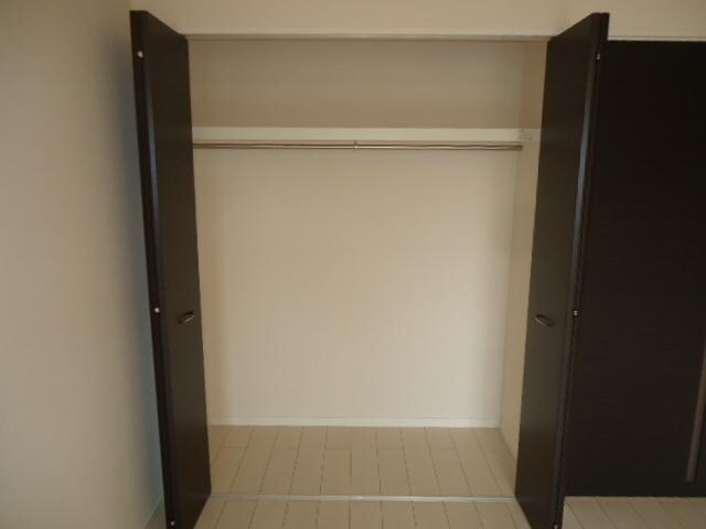 収納 メランジェ　タブレット