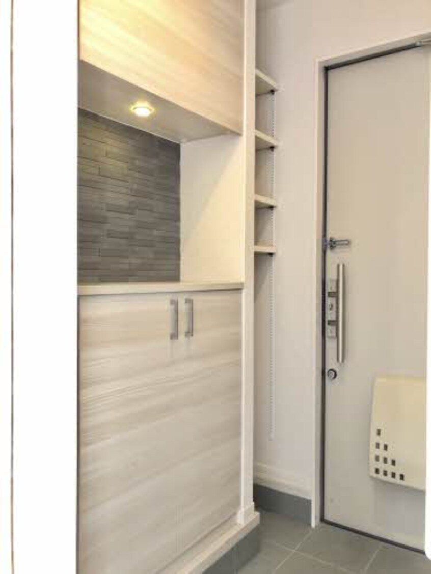  水島臨海鉄道水島本線/西富井駅 徒歩10分 1階 築4年