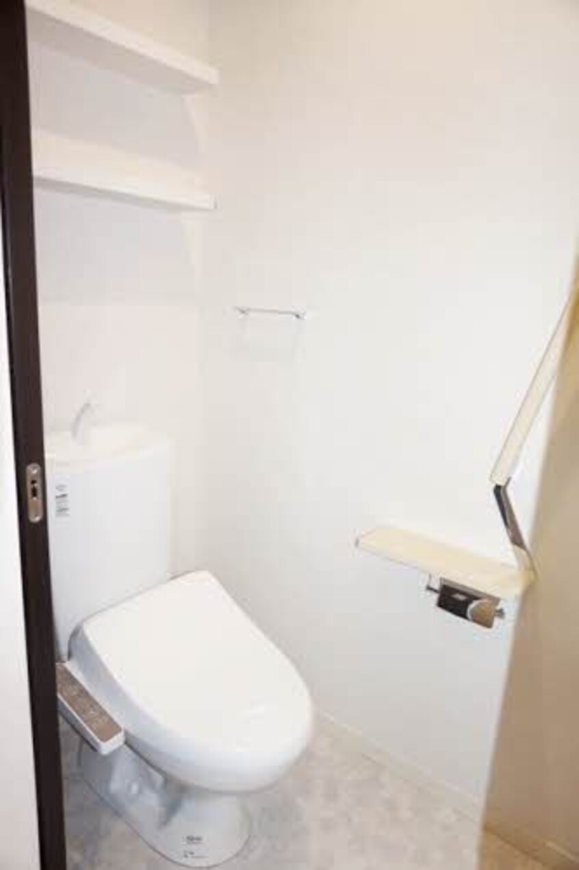  ニンナ・ナンナ　Ａ棟