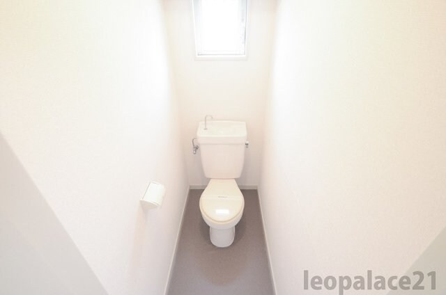 備品や設備仕様は号室等により異なります現地をご確認ください。 レオパレス日吉町第１