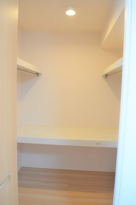  Ｋａｄｏｙａｋａｎ　Ｅ棟