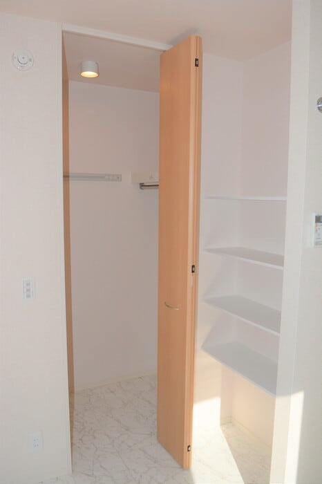  Ｋａｄｏｙａｋａｎ　Ｅ棟