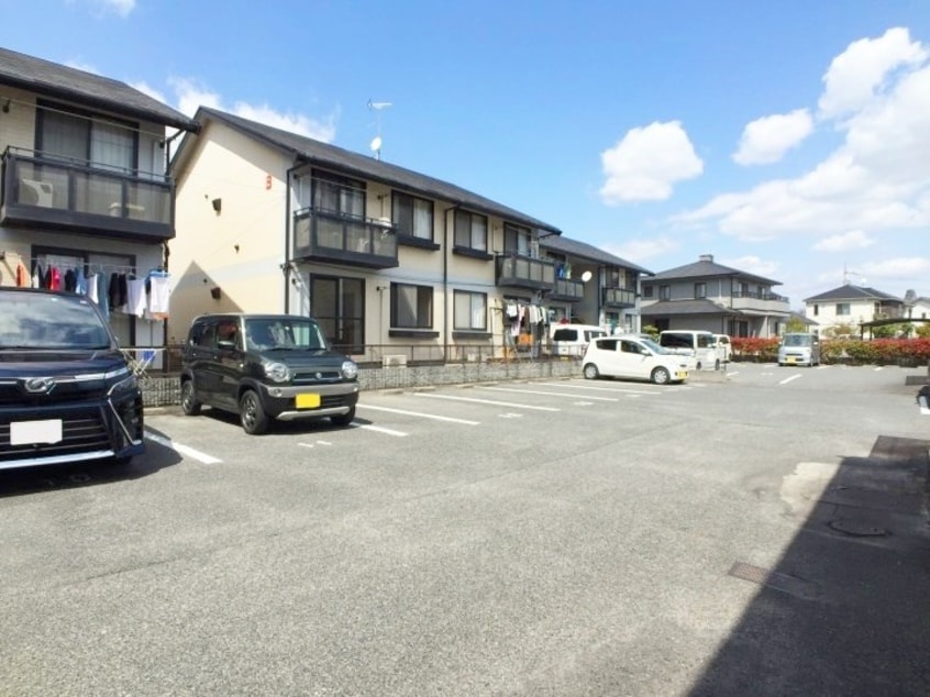  フローリッシュタウンB