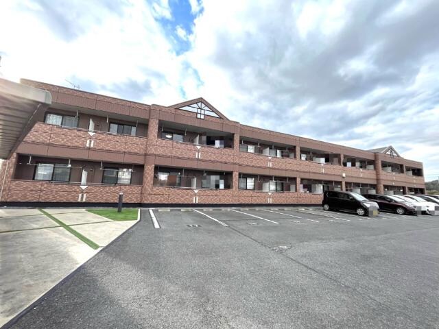 外観写真（昼） カントリードール