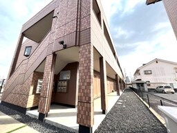 外観写真（昼）