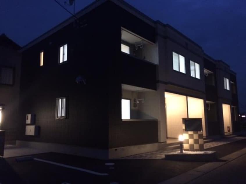 外観写真（昼） グランパラン