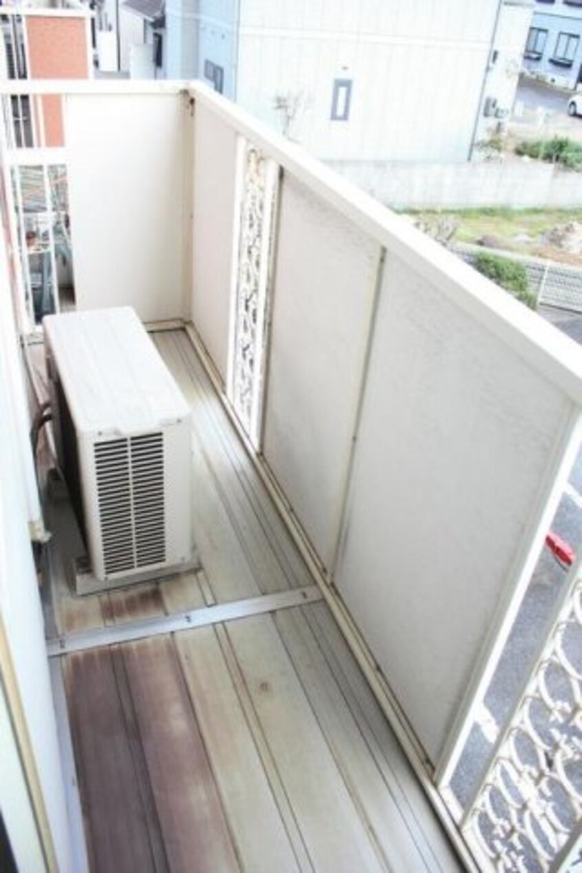  ニューシティ守上Ｃ