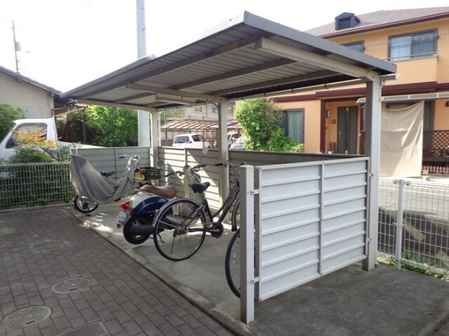  セジュール八島