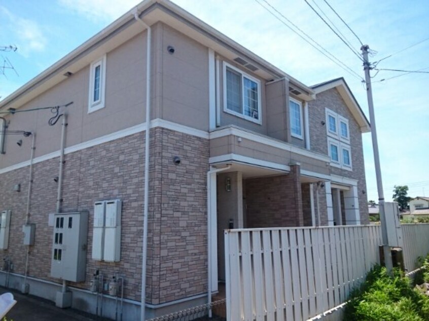  アパルトマン　リシェス