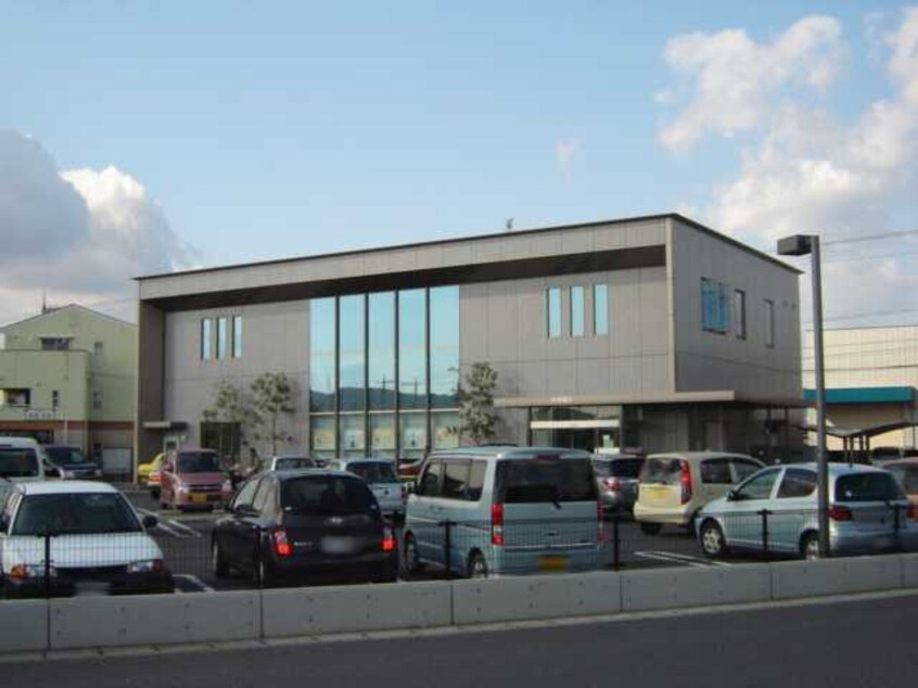 中国銀行西阿知支店まで2,100ｍ ドリームエンジェル