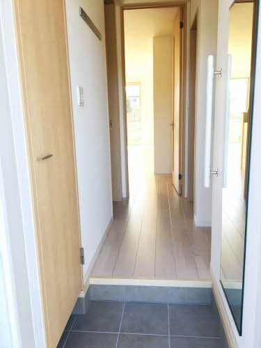  レザンオークス