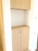  レザンオークス