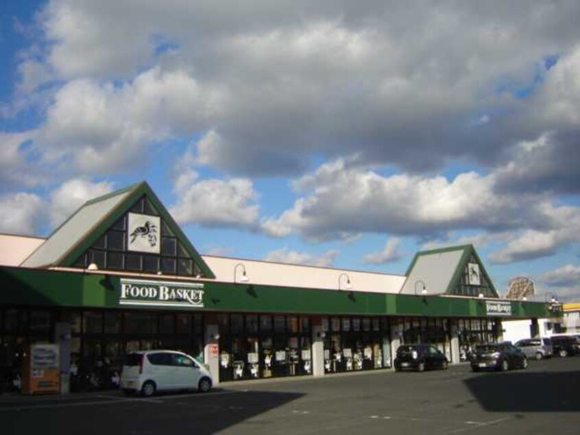 ニシナフードバスケット中島店まで357ｍ ベィビー　コート