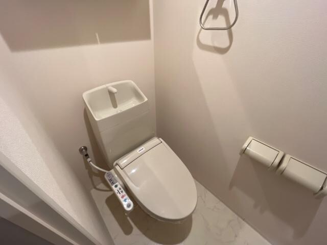 シャワー付トイレ ベィビー　コート