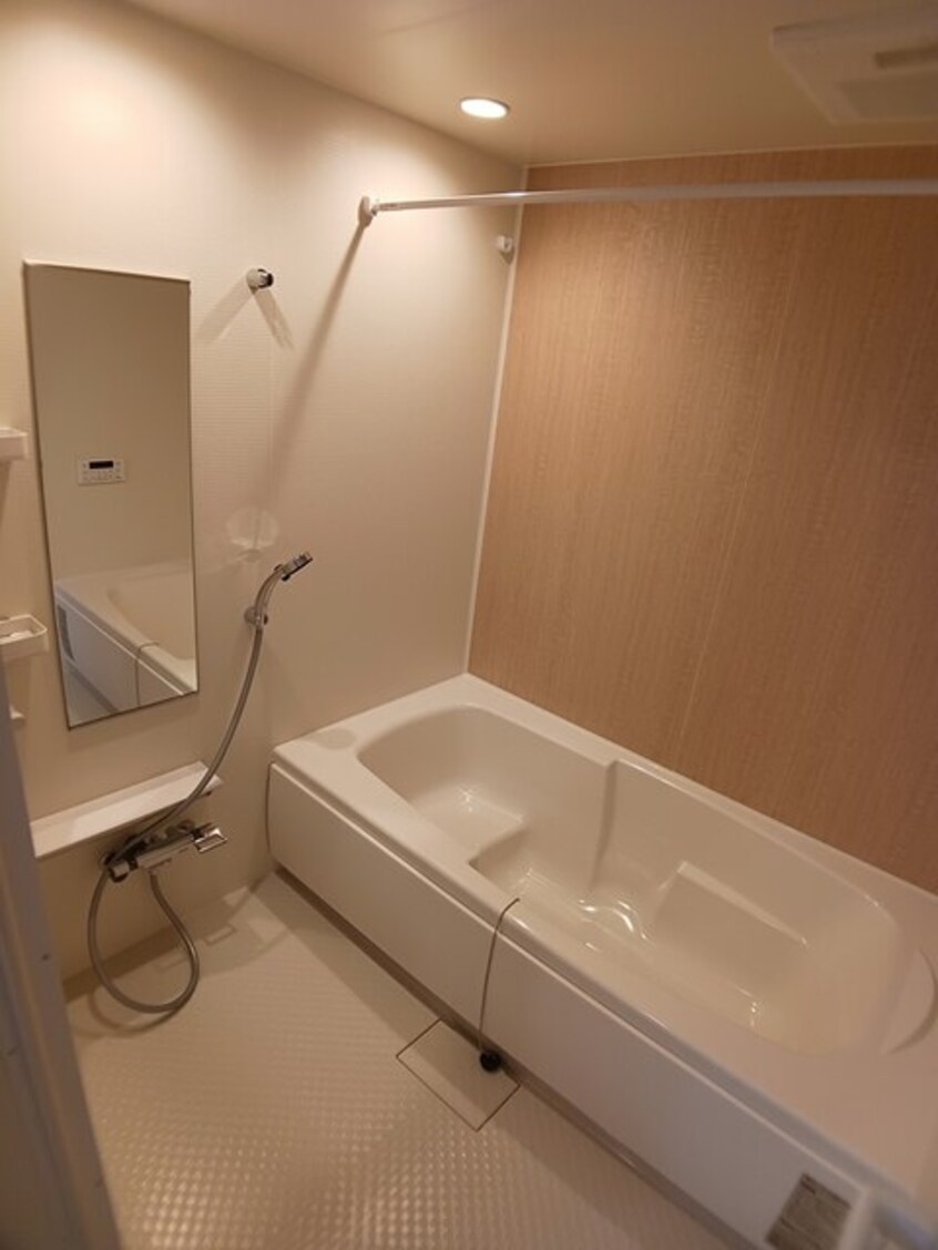  アゴーラ　Ｂ棟