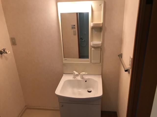  コートモデリア
