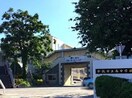 倉敷市立南中学校(中学校/中等教育学校)まで948m ラ・ファミーユ