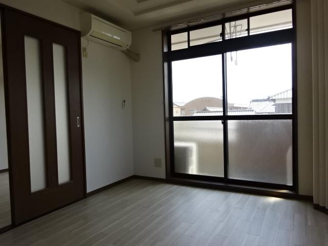 洋室 サニーパレス末友