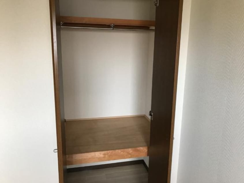 クローゼット サニーパレス末友