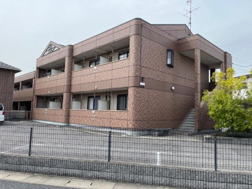 外観写真（昼） シエル　Ａ