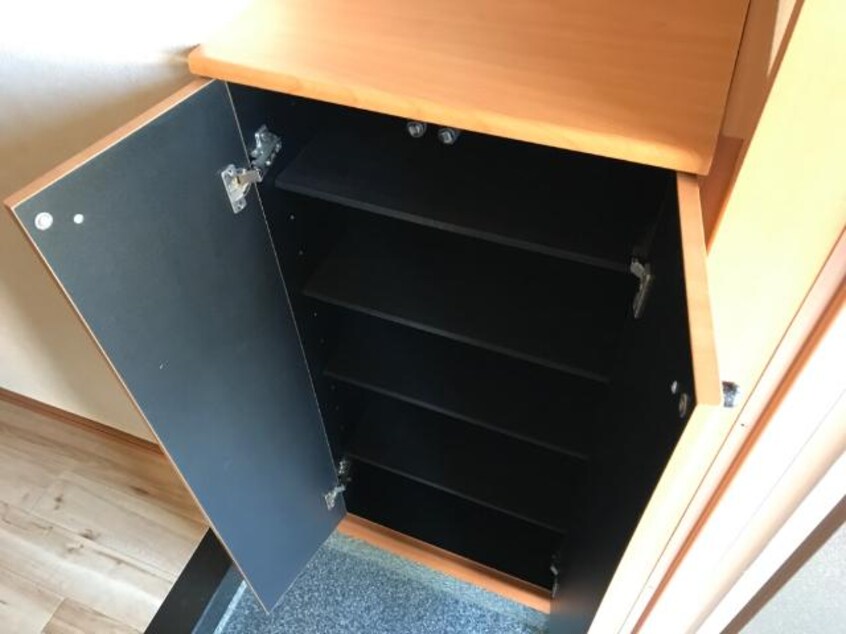 下駄箱下 グリーンパレスⅢ