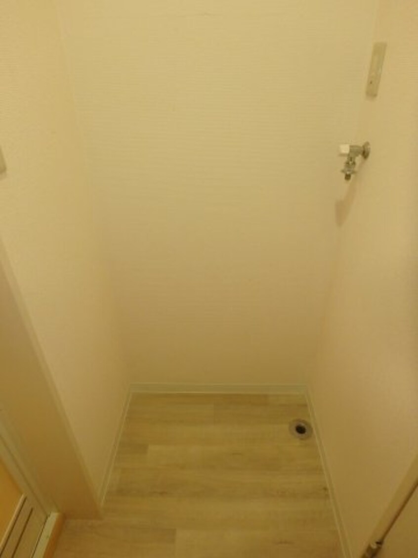 松島　クレストウッド　1R+ロフト　室内洗濯機置場 クレストウッド