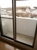  アーレア　アレス