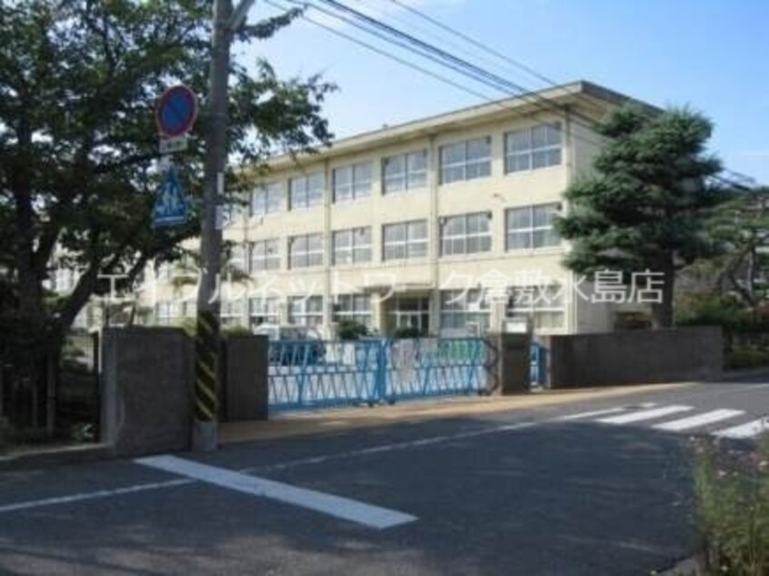 倉敷市立中洲小学校 842m monolith（モノリス）