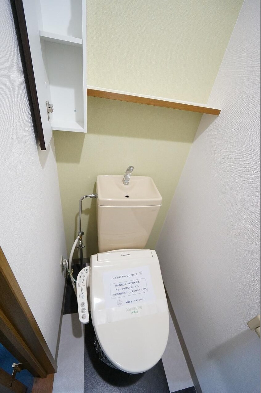  コンチネンタル・インA