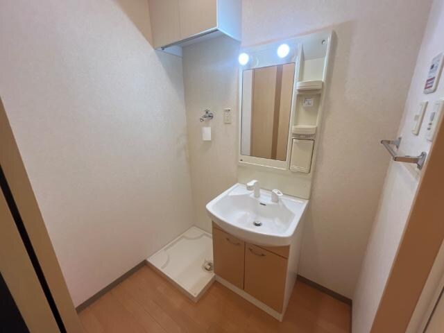 洗面 ＦＬＯＷＥＲ－ＴＯＲＮＡＤＯ