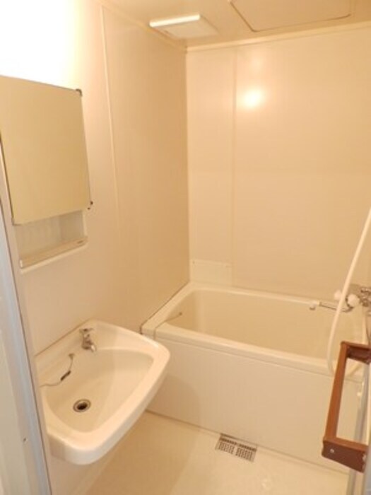  コーポ岡部　B棟