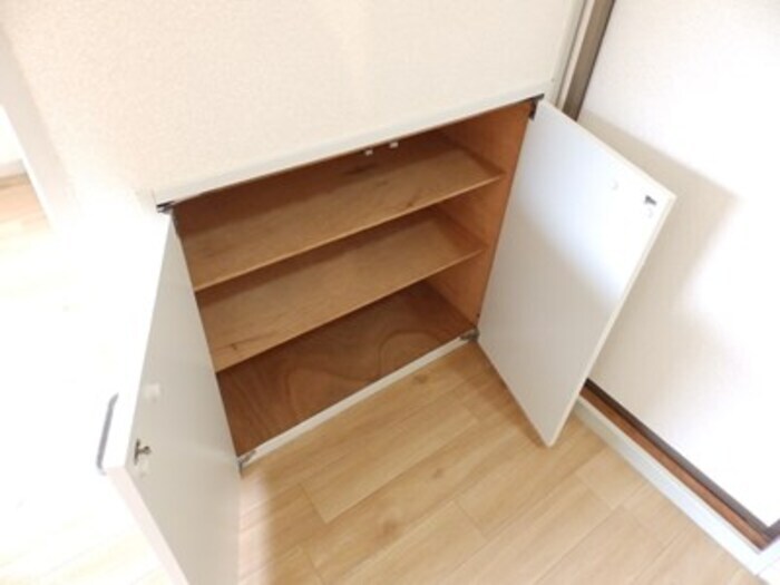  コーポ岡部　B棟