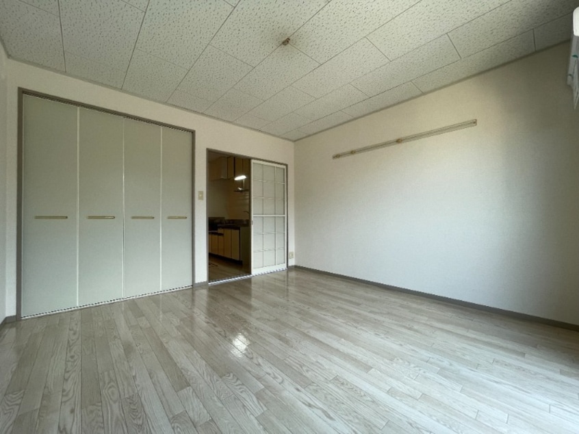  ウイング神田　B