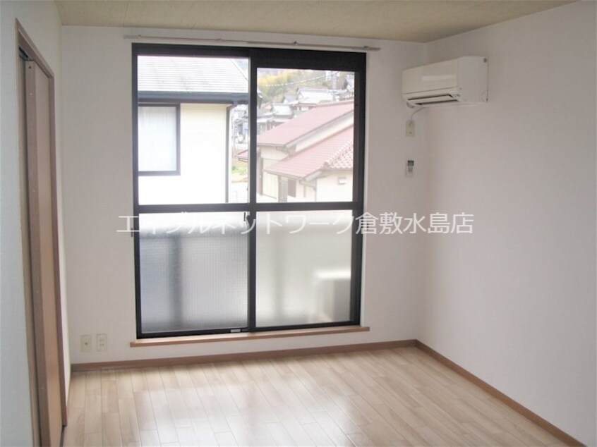  ラヴィーヌ金光A棟