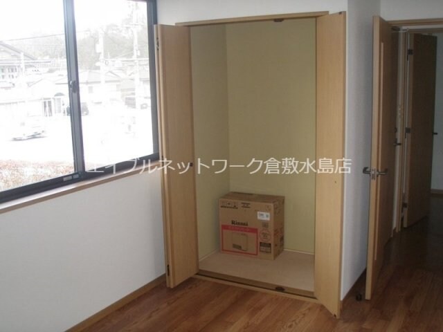  ラヴィーヌ金光A棟