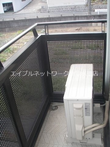  ラヴィーヌ金光A棟