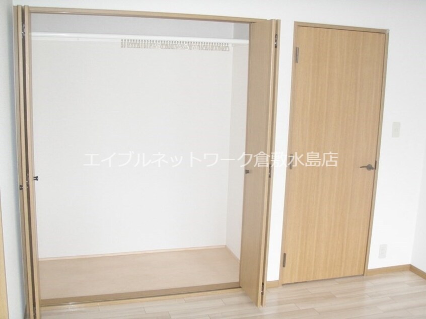  ラヴィーヌ金光A棟