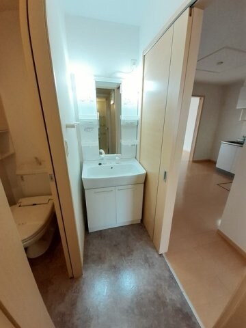  クリスタルローズ　Ｂ棟