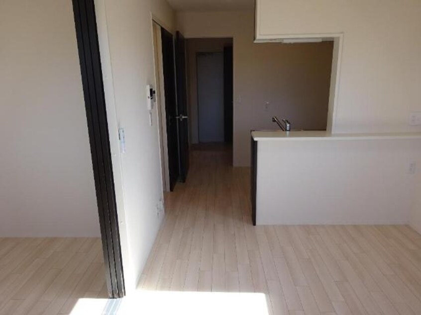 リビング サクラヒルズ