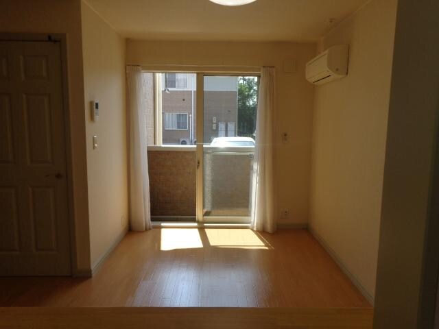 リビング ソレアード・ハイムＡ