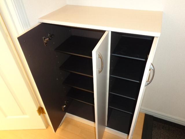 下足箱 ソレアード・ハイムＡ